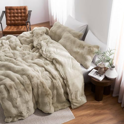 Snowball Giant Oversized King Comforter Set - French Oak - size: King