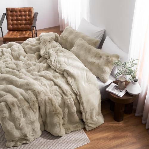 Snowball Giant Oversized King Comforter Set - French Oak - size: King