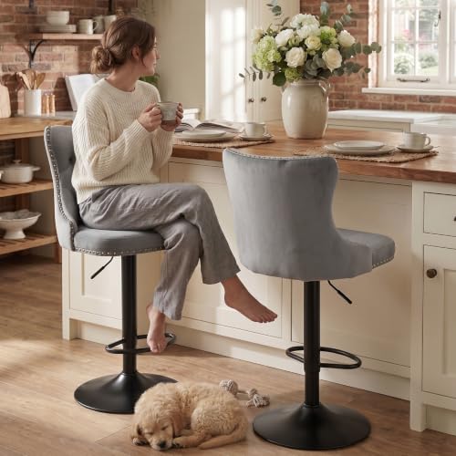 Velvet Bar Stool Set of 2, Adjustable Swivel Bar Stools with Black Metal Leg, Button Tufted, Footrest, Chrome Nailhead, Counter Height Chair for Kitchen, Bar, Dining Room (Grey) - color: Grey-black Leg, size: Set of 2