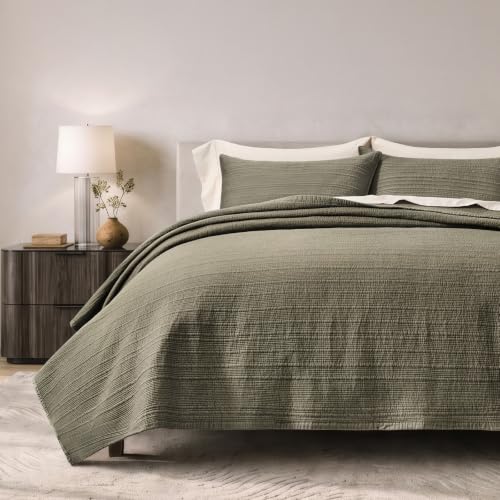 EVERGRACEHOME Cotton Sateen Channel Quilt Set, King Size, Moss Green | 100% Cotton, Pre-Washed Soft Coverlet Bedspread, 3-Piece Refined Channel Stitch Bedding Set for All Season, 2 Pillow Shams - color: Moss Green (Grayish Green) - Refined Channel, size: