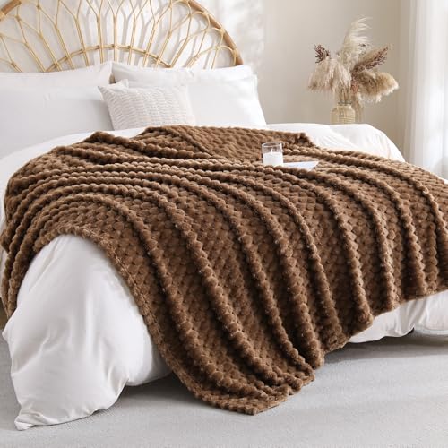 Brown Fleece Throw Blanket 60”×80” for Couch Sofa Bed Super Soft Cozy Plush Microfiber Flannel Blanket with 3D Jacquard Decorative Lightweight for Mom Woman - color: Brown, size: 60×80inch
