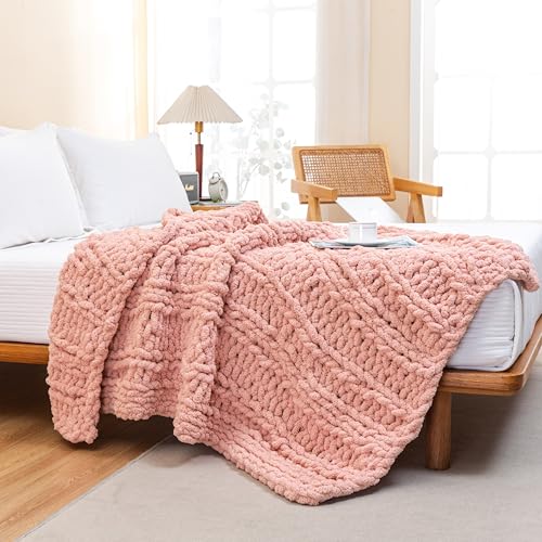 WESHIONGOO Chunky Knit Blanket Throw for Couch Bed 40"×60" Pink | 100% Handmade Knitted Throw blanket Fluffy Soft Blanket With Jumbo Chenille Yarn Thick - color: Pink, size: 40"x60"(Medium Size Throw)