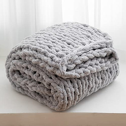 WESHIONGOO Chunky Knit Blanket Throw for Couch 51"×63" Light Grey | 100% Handmade Knitted Throw blankets Fluffy Soft Blanket With Jumbo Chenille Yarn Thick - color: Light Grey, size: 51"x63"(Large Size Throw)