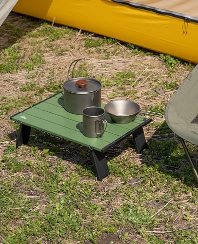 Ultralight Compact Mini Folding Alu. Table (Green - S) | with Carry Bag, for Camping Backpacking Hiking Beach Picnic - color: Green, size: Small