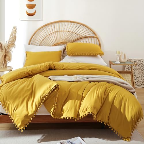 YIRDDEO Queen Comforter Set, Mustard Yellow Ball Pom Fringe Bedding 3 Pcs | Solid Color Queen Comforter Soft Boho Fluffy Reversible Lightweight Comforter 90"x90"& 2 Pillow Shams 20"x26" for All Seasons - color: Mustard Yellow, size: Queen