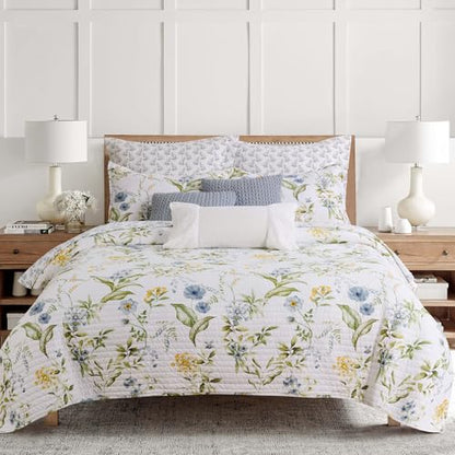 Levtex Home Viviana Blue Reversible Twin/Twin XL Quilt Set (68x86in) with 1 Pillow Sham (26x20in) - Floral - Blue, Green, White - 100% Cotton Twin Size Quilt Bedding Set - Lightweight, Soft - color: Blue, size: Quilt - Twin