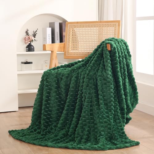 Dark Hunter Green Throw Blanket 50"×60" Fuzzy 3D Jacquard Decorative | Flannel Fleece Super Soft Plush Cozy Blanket for Couch Sofa Chair Lightweight - color: Dark Green, size: 50"×60”