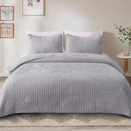 Exclusivo Mezcla Ultrasonic Full Queen Quilt Bedding Set, Light Grey | Lightweight Bedspreads, Soft Microfiber, Modern Geometric Coverlet, All Season Bed Cover, 1 Quilt and 2 Pillow Shams - color: Light Grey, size: Full/ Queen (90"x96")