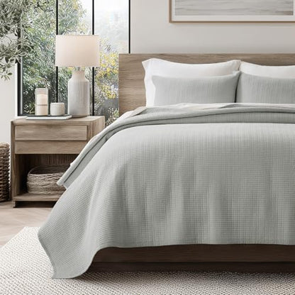 100% Cotton Modern Grid Stitch Quilt Set, King Size, Drizzle Gray | Pre-Washed Cotton Coverlet Bedspread, Oversized Lightweight 3-Piece Bedding Set for All Season, with 2 Pillow Shams - color: Drizzle Gray, size: King (110" X 94")