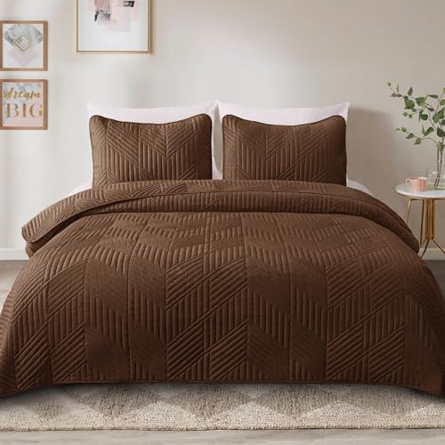 Exclusivo Mezcla Ultrasonic Twin Quilt Bedding Set, Brown | Lightweight Bedspreads, Soft Microfiber, Modern Geometric Coverlet, All Season Bed Cover, 1 Quilt and 1 Pillow Sham - color: Brown, size: Twin (68"x88")