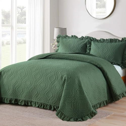 DJY Queen Quilt Set, 3 Pieces Ruffled Bedspreads Quilt, Olive Green | Lightweight Soft Bedding Coverlet for All Seasons, 96''x90'' (Includes 1 Quilt, 2 Pillow Shams) - color: Olive Green, size: Queen