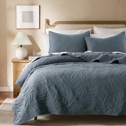 R.SHARE Dusty Blue Queen Size Quilt Set, Soft Lightweight Bedspread, Farmhouse Rustic Country Coverlet, Leaf Pattern Bedding with 2 Shams, 3 Pieces Spring Summer Thin Comforter - color: Dusty Blue, size: Queen (90"x90")