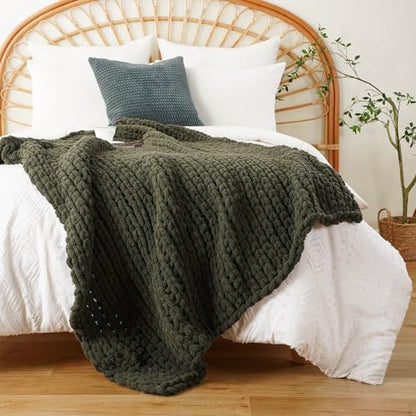 Olive Green Chunky Knit Throw Blanket, Knit Throw Blanket for Couch 50"x60" | Soft Thick Green Chenille Throw Blanket, Handmade Cable Knit Crochet Blanket for Bed, Sofa, Living Room - color: Olive Green