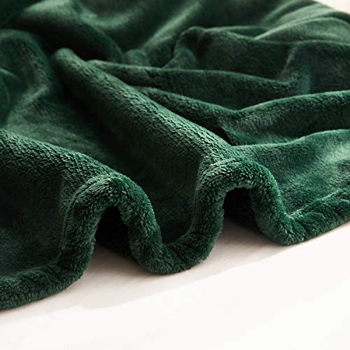 TASTHROW Large Flannel Fleece Throw Blanket, 50×70 Inch - Dark Green | Cozy Lightweight Thick Blanket - All Seasons Suitable for Women, Men and Kids - color: Darkgreen, size: 50"x70"