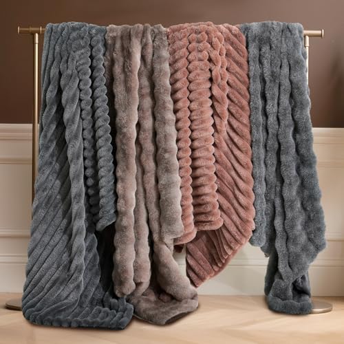 Faux Fur Throw Blanket, Ultra Soft Fuzzy Plush Bubble Blanket for Couch, Bed & Living Room, 60"x80", Cationic Bear Brown - color: Heather Brown, size: 60" x 80"