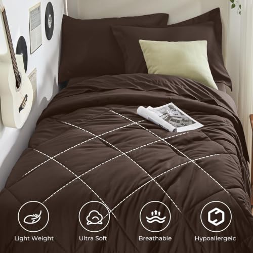 5-Piece Twin Comforter Set, Brown | Reversible, All-Season, Soft, 5 Piece Set, All-Season Reversible Bed in a Bag, Flat Sheet, Fitted Sheet, Pillowcases - color: Brown, size: Twin