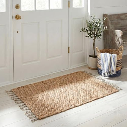 SAFAVIEH Natural Fiber Collection Accent Rug - 2' x 3', Natural, Handmade Farmhouse Fringe Jute, Ideal for High Traffic Areas in Entryway, Living Room, Bedroom (NF733A) - size: 2' x 3' (Rectangular)
