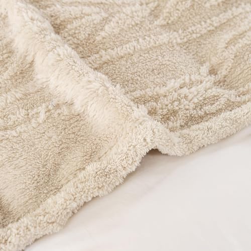 YUSOKI Sherpa Fleece Queen Size Blanket, Linen, 90"x90" | 3D Stylish Design,320GSM, Non-Shedding, Lightweight for All Season Use, stays fluffy after repeated washes, Perfect Gifts - color: Linen-(without Pillows), size: Queen (90" x 90")