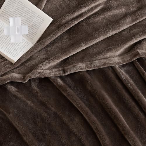 Hansleep Throw XL Brown Fleece Blanket, Soft Flannel Bed Blanket | Fuzzy Cozy Blanket 50x70 Inches, Multi-use for Bed, Sofa, Couch, Travel, Camping, All Season Warm Lightweight Cover - color: Brown, size: Throw XL (50x70 Inches)