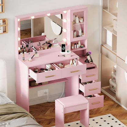 Makeup Vanity with Lights & Charging Station, Pink Vanity Table with 5 Drawers & Open Storage Shelves, Vanity Desk with Mirror & Lights, Dressing Table Set, Bedroom Makeup Table Set Gold Handle - size: 35.4 inch, style: Modern Pink