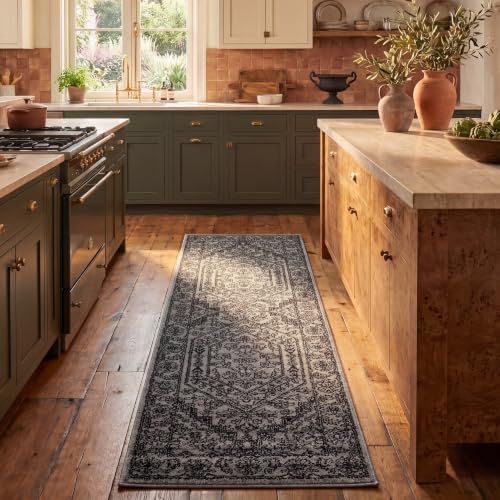 SAFAVIEH Adirondack Collection Runner Rug - 2'6" x 8', Silver & Black, Oriental Medallion Design, Non-Shedding & Easy to Clean, Ideal for Ideal for Hallway, Foyer, Kitchen, Entryway, Bedroom (ADR108A) - color: Silver/Black, size: 2'6" x 8' (Runner)