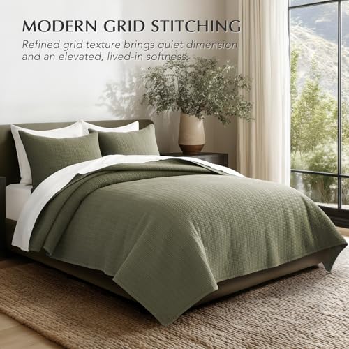 100% Cotton Modern Grid Stitch Quilt Set, Queen Size, Olive Green | Pre-Washed Cotton Coverlet Bedspread, Oversized Lightweight 3-Piece Bedding Set for All Season, with 2 Pillow Shams - color: Olive Green, size: Full/Queen (96" X 94")