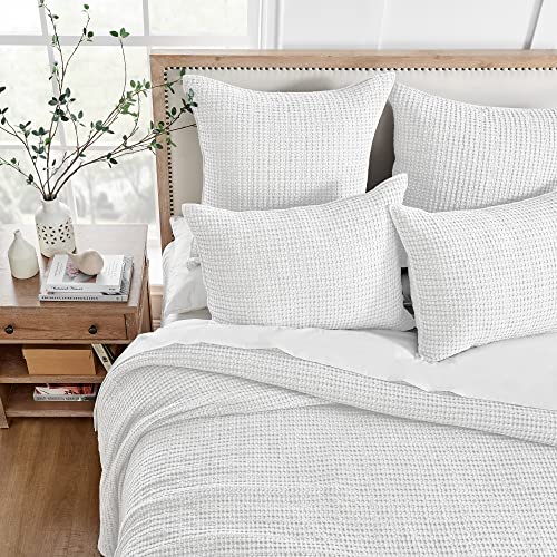Levtex Home - Mills Waffle - Twin Quilt Set - Bright White Cotton Waffle - Quilt Size (68 x 86in.), Sham Size (26 x 20in.) - color: Bright White, size: Twin Quilt