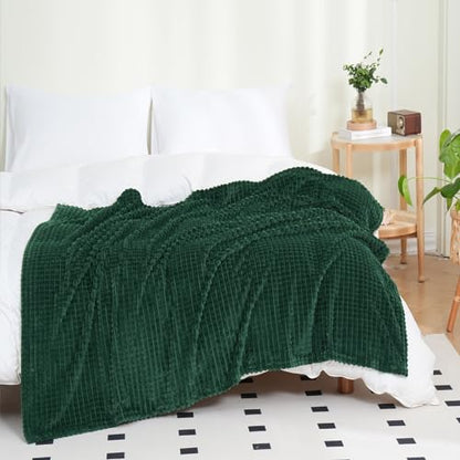 Puncuntex Fleece Blanket Dark Green 108"×90" with Square Grid Design | Super Soft Plush Cozy Flannel Throw Blanket Luxury for Couch Sofa Chair - color: Dark Green, size: 108"×90"