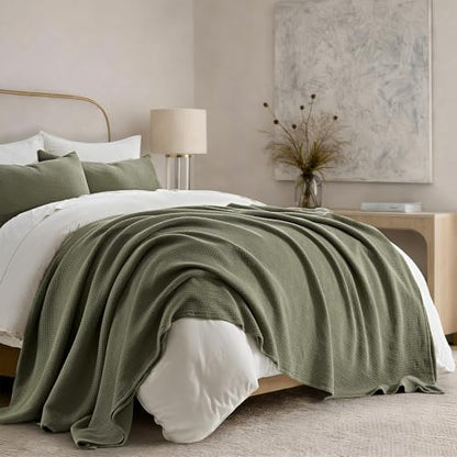 100% Cotton Waffle Coverlet Set, Queen Size, Olive Green | Soft Premium Waffle Weave Cotton Bed Blanket, Lightweight Oversized Bedspread, All Season 3-Piece Bedding Set with 2 Shams - color: Olive Green, size: Full/Queen (92" X 96")