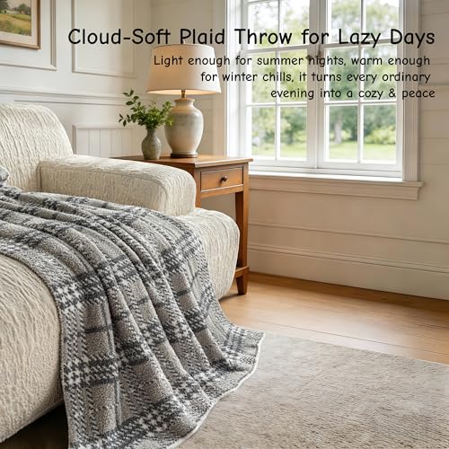 Fuzzy Knit Checkered Throw Blanket 50"x60" Fleece Blanket Grey | Breathable Use for All Seasons, 550GSM Soft Cozy Skin Friendly Touch for Couch Bed Office Chair Wrapping, Machine Washable