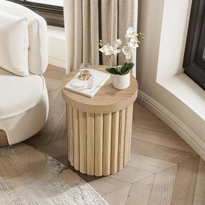 LuxenHome 19" Fluted Oak Round Side Table, Small End Tables Living Room | Mid Century Modern Small Side Tables for Small Space, Living Room Accent Table, Modern Wooden Night Table, Sofa Side Table - color: Oak