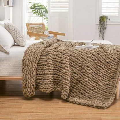 WESHIONGOO Chunky Knit Blanket Throw for Couch Bed 51"×63" Brown | 100% Handmade Knitted Throw blanket Fluffy Soft Blanket With Jumbo Chenille Yarn Thick - color: Brown, size: 51"x63"(Large Size Throw)