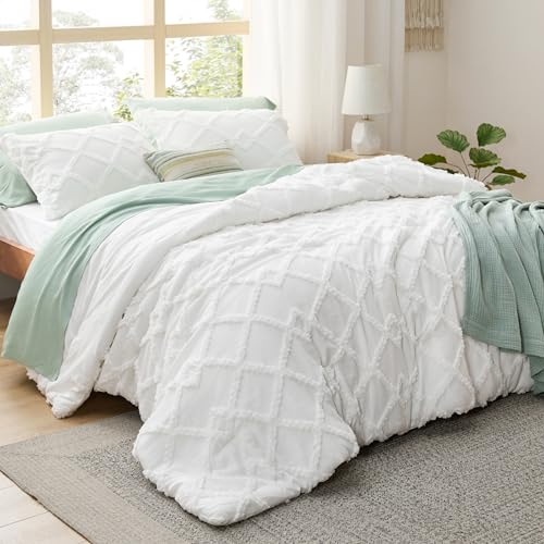 Bedsure Boho Comforter Set Twin - White Tufted Twin Size Comforter, 2 Pieces Farmhouse-Style Embroidery Bed Set, Soft Fluffy Geometric Pattern Bedding for All Seasons - color: 02 - White - Diamond Like, size: Twin/Twin XL