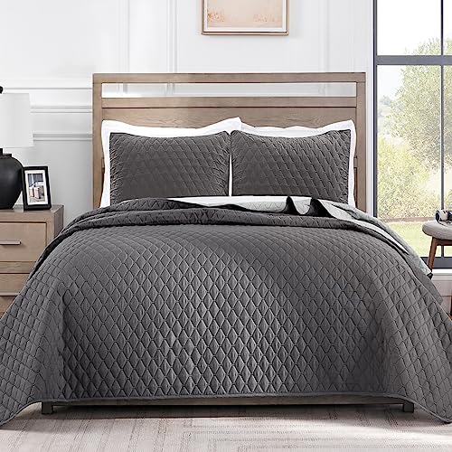 Exclusivo Mezcla Ultrasonic Reversible Full Queen Quilt Bedding Set and Lightweight Reversible Queen Comforter Set Bundle