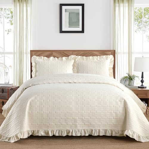 DJY Queen Size Quilt Sets, Lightweight Ruffled Bedding Sets, Beige | Soft Basket Weave Quilted Blanket, Summer Quilt Bed Cover for All Season - 3 Piece (1 Quilt, 2 Pillow Shams) - color: Cream, size: Queen