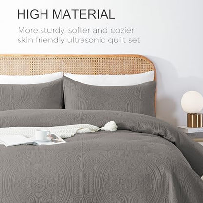 WURUIBO Full/Queen Quilt Set Grey,Ultrasonic Embossed Bedspread, Lightweight Microfiber Coverlet, Modern Thin Bedding Set for All Season, 3 Piece(1 Quilt,2 Pillow Shams) - color: Grey, size: Full/Queen(90"x96")
