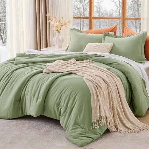 Green King Size Comforter Set, All Season Ultra Soft Down Alternative Bedding - 3 Piece Lightweight Bed Set Includes 1 Comforter (104"x90") and 2 Pillow Shams (20"x36") - color: 02 - Green, size: King(104"x 90")