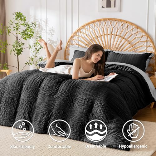 HYMOKEGE Black/Light Grey Twin Size Duvet Cover, Ultra Soft 2-Piece Seersucker Duvet Cover Set with Zipper Closure, Soft Brushed Microfiber Bedding Set with 8 Corner Ties (68"x90", 1 Pillowshams) - color: Black/Light Grey (No Comforter), size: Twin(68"×90