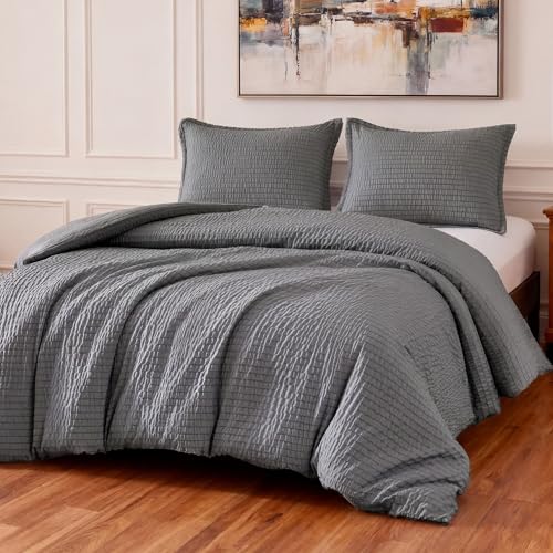 Amazon Basics Duvet Cover Set with Jacquard Geometric Pattern, 3-Piece with 1 Duvet Cover and 2 Pillow Shams, Comforter Not Included, Full, Dark Gray - color: Dark Gray, size: Full