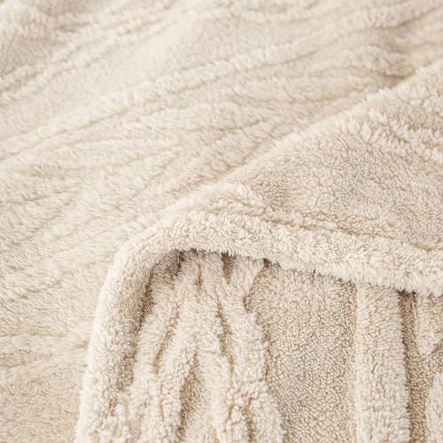 YUSOKI Sherpa Fleece Large Throw Blanket, Linen, 50"x65" | 3D Stylish Design,320GSM, Non-Shedding, Lightweight for All Season Use, stays fluffy after repeated washes, Perfect Gifts - color: Linen-(without Pillows), size: Throw (50" x 65")