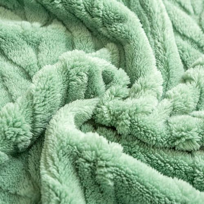 YUSOKI Sherpa Fleece Queen Size Blanket, Sage Green, 90"x90" | 3D Stylish Design,320GSM, Non-Shedding, Lightweight for All Season Use, stays fluffy after repeated washes, Perfect Gifts - color: Sage Green-(without Pillows), size: Queen (90" x 90")