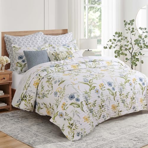 Levtex Home Viviana Blue Reversible Twin/Twin XL Quilt Set (68x86in) with 1 Pillow Sham (26x20in) - Floral - Blue, Green, White - 100% Cotton Twin Size Quilt Bedding Set - Lightweight, Soft - color: Blue, size: Quilt - Twin