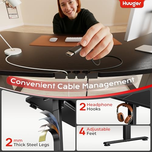 Huuger 전원 콘센트 및 USB-C 포트가 있는 전기 스탠딩 데스크, 119.9 x 61cm(47 x 24인치) 높이 조절 가능한 책상, 홈 오피스, 컴퓨터 및 게이밍 책상용 앉은 스탠드 데스크, 4개의 프리셋, 안정적인 스틸 프레임, 블랙 - color: 블랙., size: 47.2 x 23.6 inch
