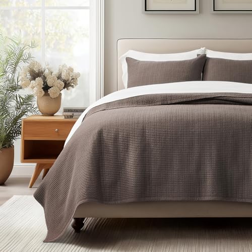 100% Cotton Modern Grid Stitch Quilt Set, Queen Size, Dark Brown | Pre-Washed Cotton Coverlet Bedspread, Oversized Lightweight 3-Piece Bedding Set for All Season, with 2 Pillow Shams - color: Dark Brown, size: Full/Queen (96" X 94")