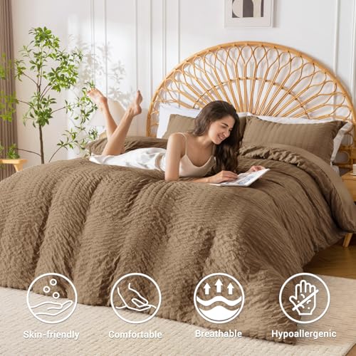 HYMOKEGE Brown Twin Size Duvet Cover, Ultra Soft 2-Piece Seersucker Duvet Cover Set with Zipper Closure, Soft Brushed Microfiber Bedding Set with 8 Corner Ties (68"x90", 1 Pillowshams) - color: Brown (No Comforter), size: Twin(68"×90")