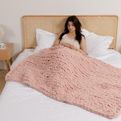 WESHIONGOO Chunky Knit Blanket Throw for Couch Bed 51"×63" Pink | 100% Handmade Knitted Throw blankets Fluffy Soft Blanket With Jumbo Chenille Yarn Thick - color: Pink, size: 51"x63"(Large Size Throw)