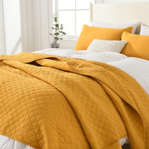 Wistown Cotton King Bedspread Quilt Bedding Set, Yellow | 3 Pieces Reversible Lightweight Soft Coverlets Comforters, All Seasons, Diamond Stitching Pattern - color: Yellow Diamond Pattern, size: King (98 by108inch)