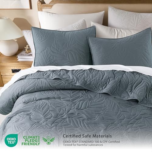 R.SHARE Dusty Blue King Size Quilt Set, Soft Lightweight Bedspread, Farmhouse Rustic Country Coverlet, Leaf Pattern Bedding with 2 Shams, 3 Pieces Spring Summer Thin Comforter - color: Dusty Blue, size: King (104"x90")
