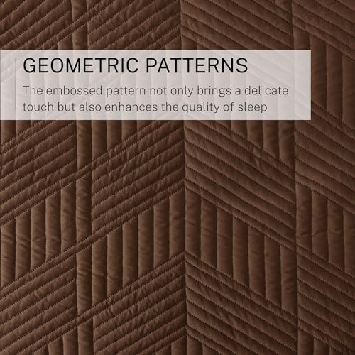 Exclusivo Mezcla Ultrasonic Twin Quilt Bedding Set, Brown | Lightweight Bedspreads, Soft Microfiber, Modern Geometric Coverlet, All Season Bed Cover, 1 Quilt and 1 Pillow Sham - color: Brown, size: Twin (68"x88")