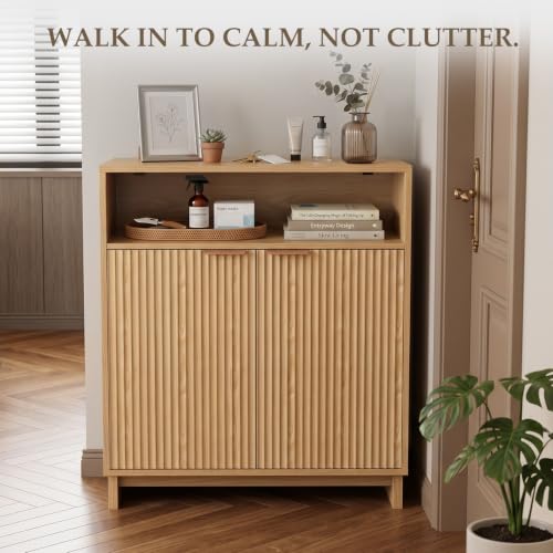 Buffet Cabinet with Storage, 31.5" Wide Kitchen Sideboard Cabinet | Mid Century Modern Wood Fluted Cabinet with Doors& Adjustable Shelves for Entryway Living Room Hallway Coffee Bar Dining Room - color: Natural Oak